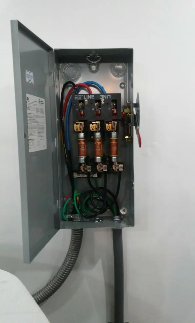 Three-phase disconnect switch installed for Electrical Wiring & Rewiring in Walhalla